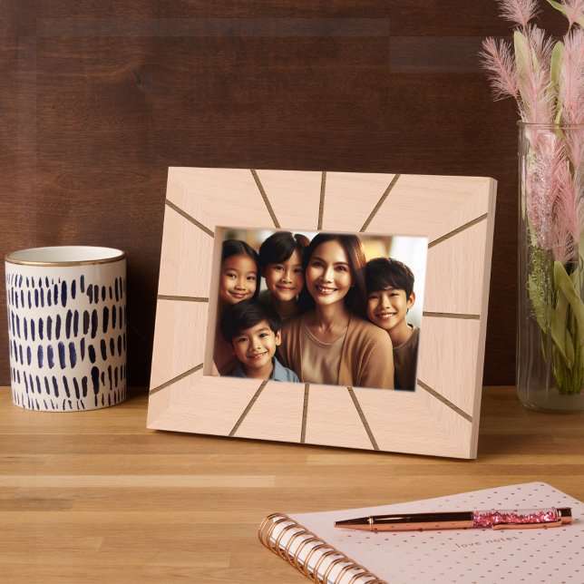 Simple Elegant Modern Geometric Line Art Engraved Frames (Creator Uploaded)