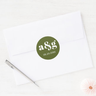 Simple, elegant monogram green wedding classic round sticker