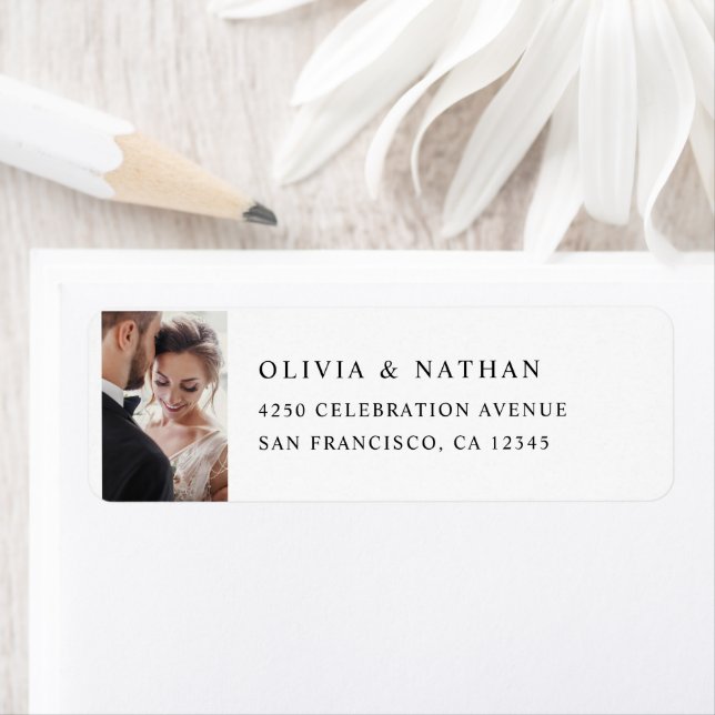 Simple Elegant Text and Photo | Black and White Label (Insitu)