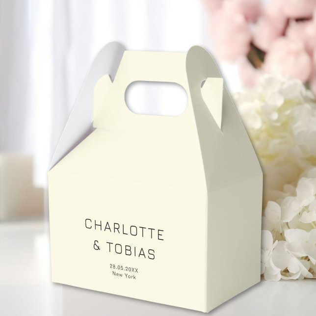 Simple, elegant wedding favor boxes (Simple, elegant wedding favor boxes with your name and date.)