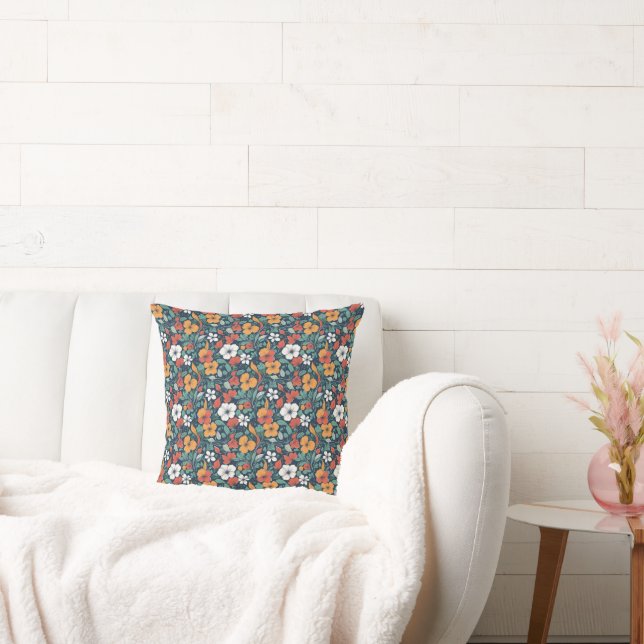 Simple floral pattern design throw pillow (Couch)