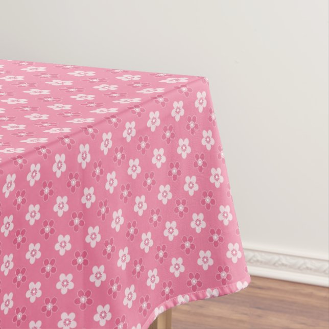  simple floral solid pink pattern retro small flow tablecloth (In Situ)