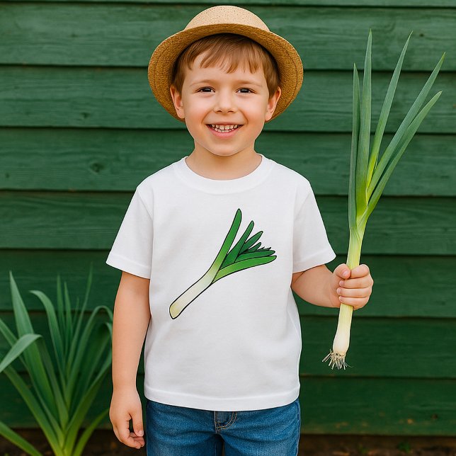 Simple Green Leek Vegetable T-Shirt (Creator Uploaded)