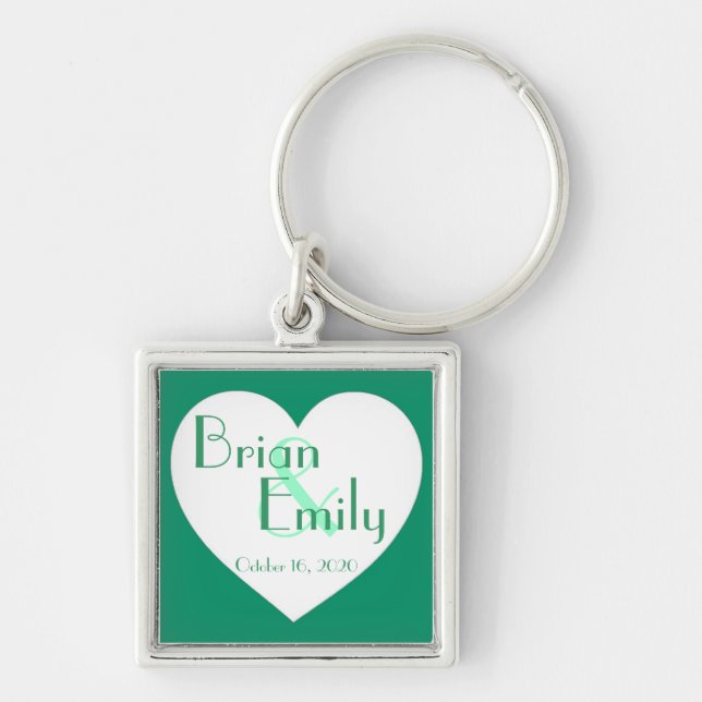 Simple green white heart customizable keychain (Front)