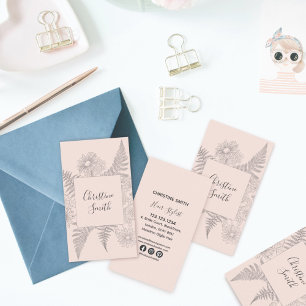 Simple Line Drawn Pink Blush Floral Daisy Beauty Business Card