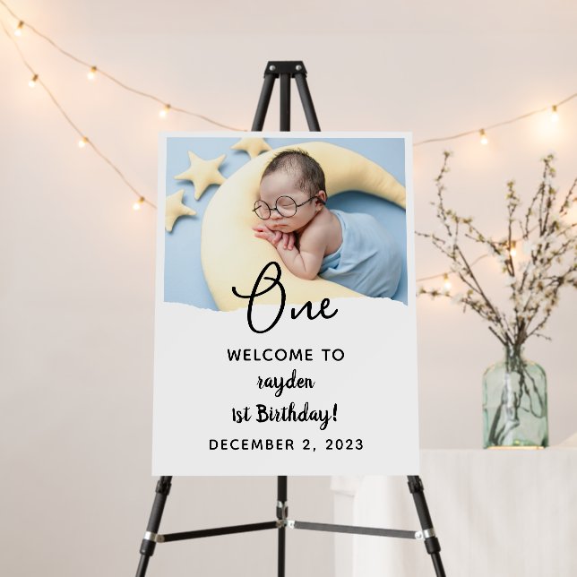 Simple Minimal 1st Birthday Photo Welcome Sign (In Situ (Stand))