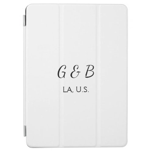 SIMPLE MINIMAL add your couple name city name text iPad Air Cover