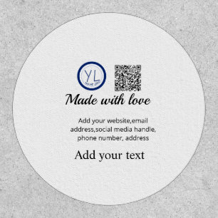 Simple minimal q r code add logo scan code name te patch