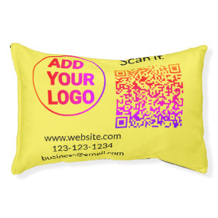 Simple minimal q r code add logo scan code name we pet bed