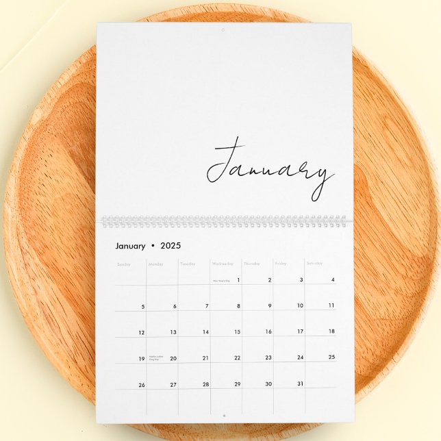 Simple Minimalist Chic Script Writing 2026 Family Calendar (Creator Uploaded)