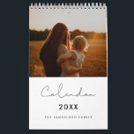 Simple minimalist family calendar 2025<br><div class="desc">A modern photo calendar to customize with your family pictures,  a perfect way to start the year 2025. Fully customizable text colors.</div>