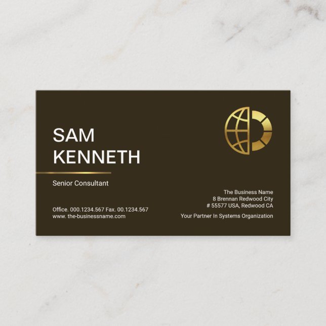 Simple Minimalist Gold Line CEO Entrepreneur Business Card (Front)