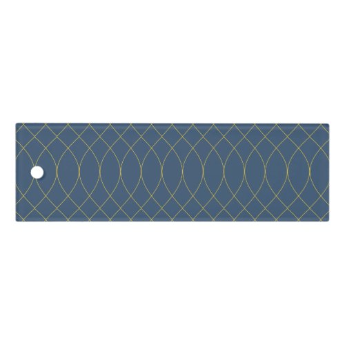 Simple modern cool trendy curvy wavy lines ruler