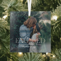 Simple Modern Elegant Engaged Photo | Christmas