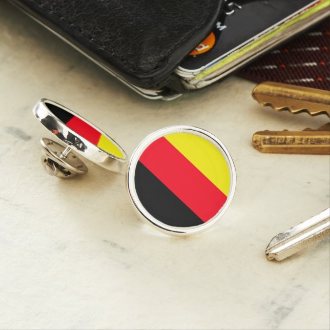 Simple Modern Germany National Flag Souvenir Lapel Pin (In Situ)