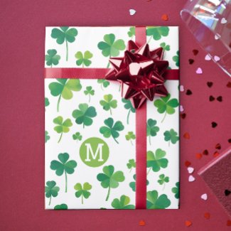 Simple Modern Green Luck Shamrock Patrick Monogram