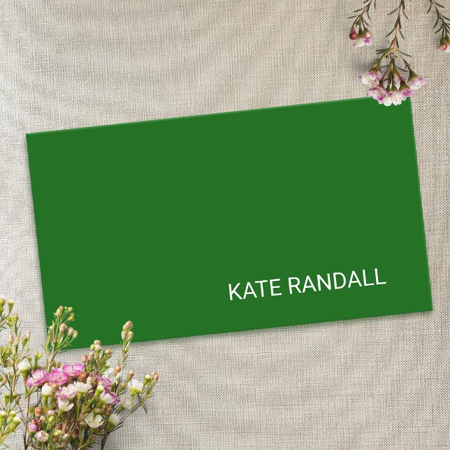 Simple Modern Green Professional Networking Business Card (Creator Uploaded)
