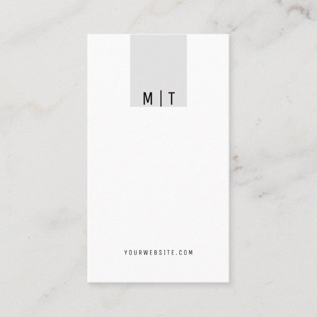 Simple, Modern, Minimal & Trendy Business Card (Front)