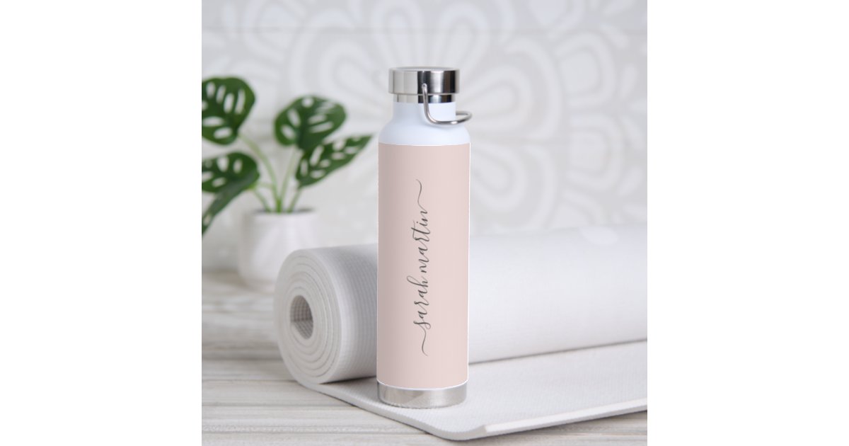 https://rlv.zcache.com/simple_modern_name_elegant_blush_pink_water_bottle-r788972d97024484199e64d00aeb0a569_sys97_630.jpg?rlvnet=1&view_padding=%5B285%2C0%2C285%2C0%5D