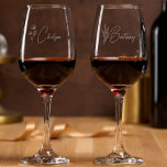 Simple Modern Personalized Bridesmaid Floral Wine Glass<br><div class="desc">Looking for a chic, trendy, yet simple gift for your Bridesmaids? These wildflower floral modern script wine glasses are a practical gift that they can use even after your wedding day! All text, including title (optional) and script names, can be changed. You can change the title to fit your wedding...</div>