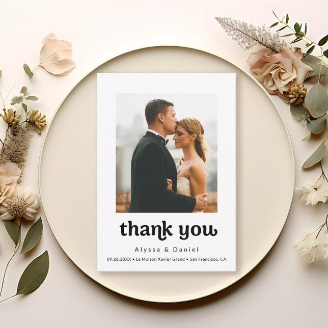 Simple Modern Photo Wedding Thank you Note  (Memorable, simple, chic 
wedding photo thank you cards.)