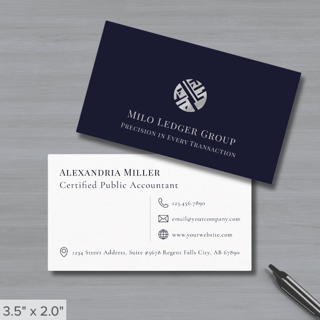 Simple Modern Professional Business Card (Creator Uploaded)