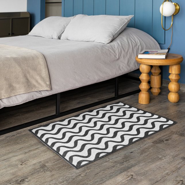 Simple Modern Sophisticated Black & White Wave Rug (Creator Uploaded)