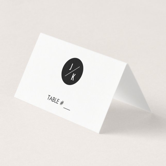 Simple monochrome circle place cards - folded (Front)