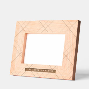 Simple plaid pattern family name engraved frames