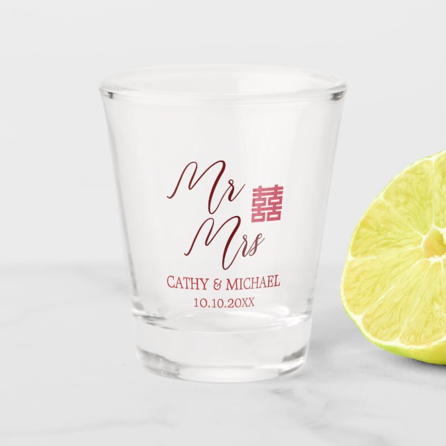 Simple red and modern Chinese wedding Mr Mrs Shot Glass (Front)