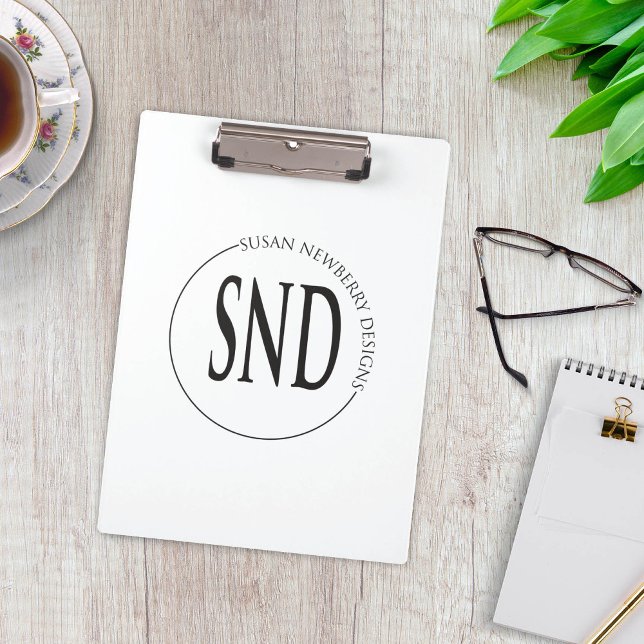 Simple Round Custom Logo Business Clipboard (Creator Uploaded)