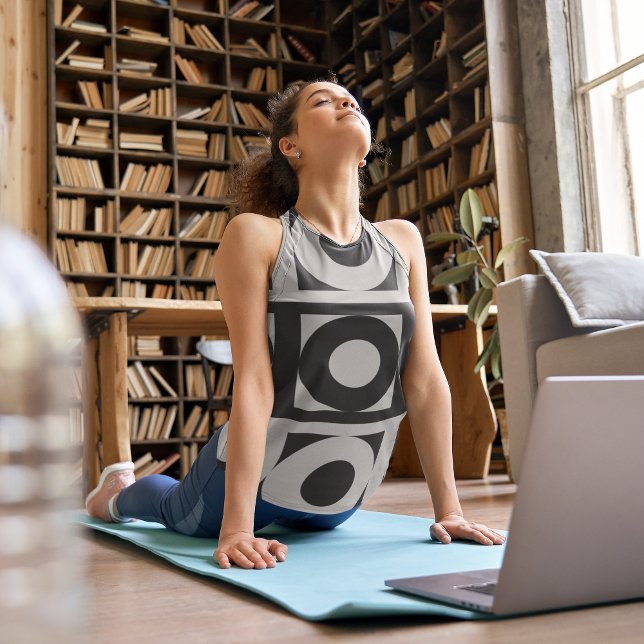 Simple rounds tank top (Creator Uploaded)