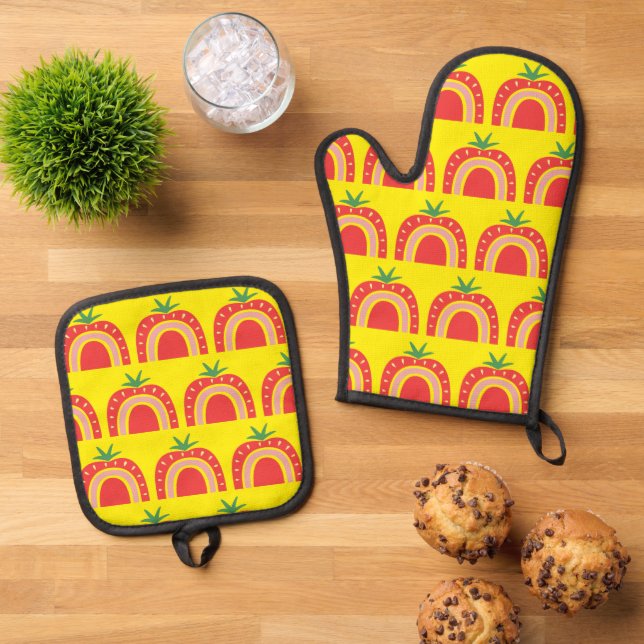 Simple Strawberry Rainbow Fruit Pattern Yellow Oven Mitt & Pot Holder Set (Top Down)