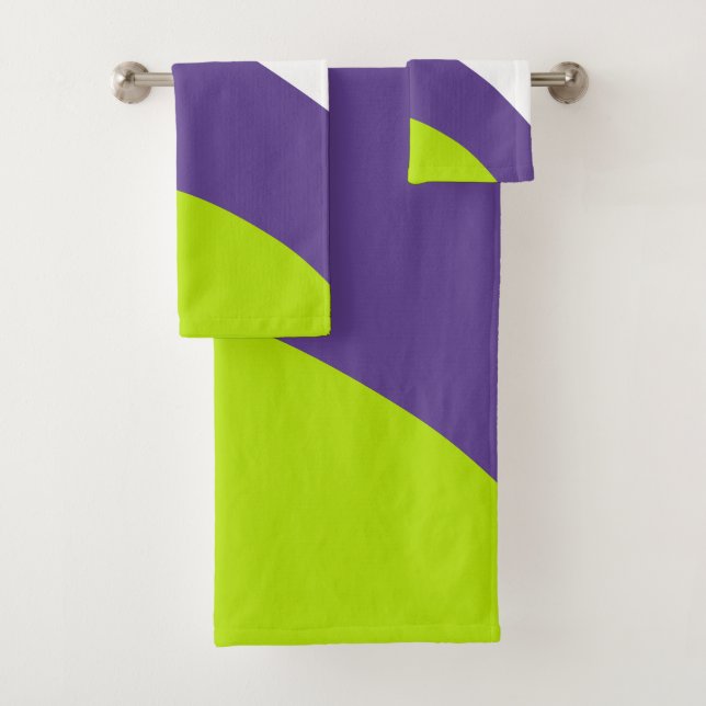 Simple Waves in Lime Green and Purple Bath Towel Set (Insitu)