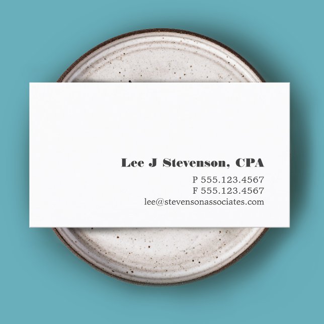 Simple White Accountant Business Card (Creator Uploaded)