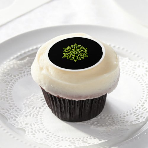 Simply Christmas Collection _ Snowflake Edible Frosting Rounds