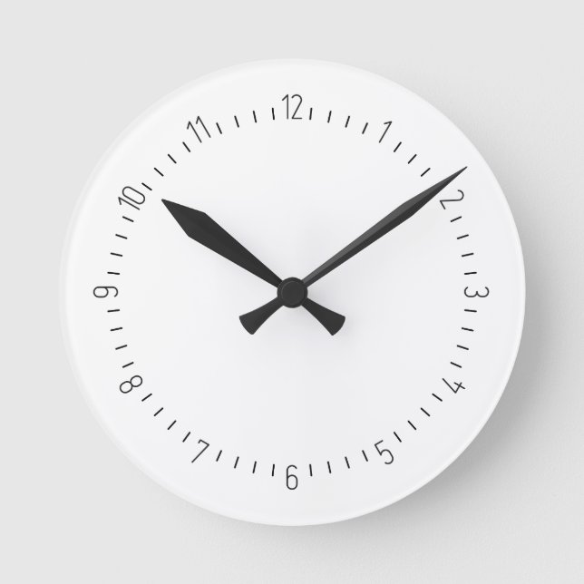 Simply clock with black numbers and lines (Front)