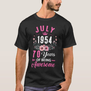 Since 1954 70 Years Old July 70th Birthday Women T-Shirt