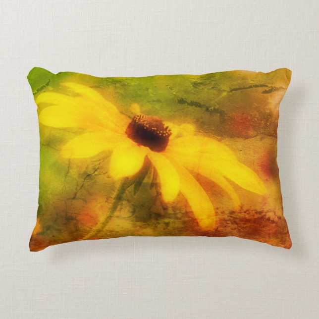 Single Black Eyed Susan Daisy Flower Art Accent Pillow (Front)