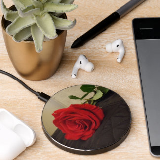 Single Red Rose Wireless Charger