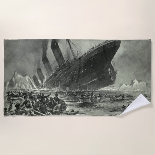 Sinking RMS Titanic Beach Towel