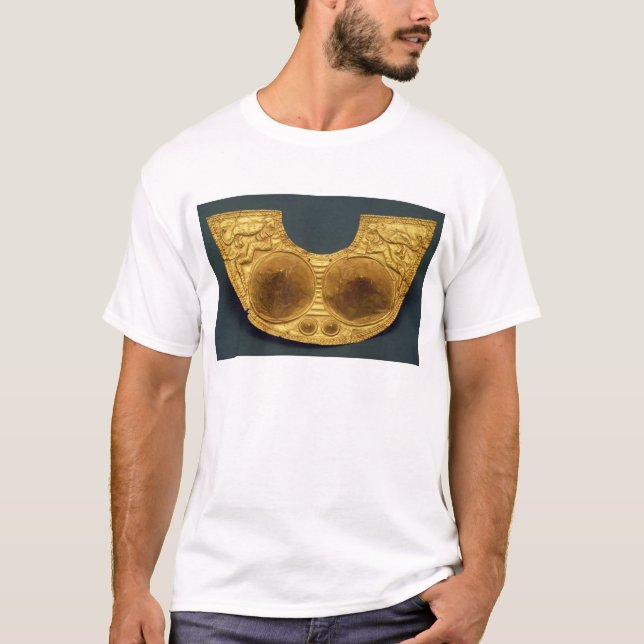 Sinu breastplate T-Shirt (Front)