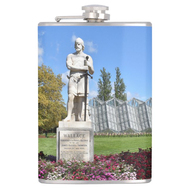 Sir William Wallace Statue Flask (Front)