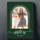 Sisters Gift Personalized Gold Green Custom Text Plaque<br><div class="desc">Sisters Gift Personalized Gold Green Custom Text</div>