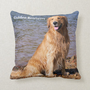 Sitting Golden Retriever Throw Pillow