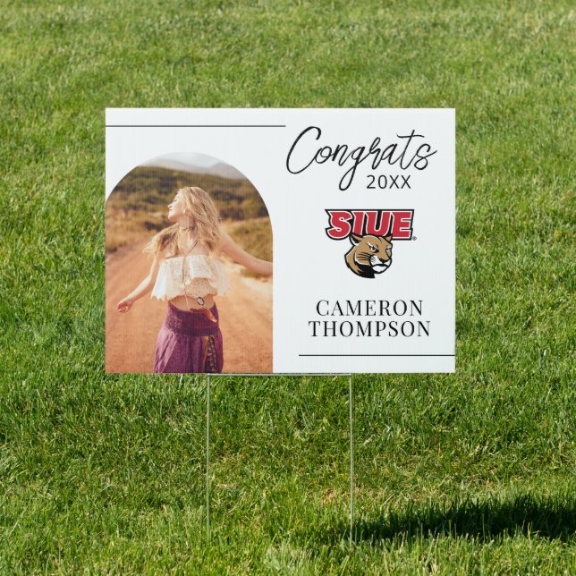 SIUE Graduation Sign (Insitu)