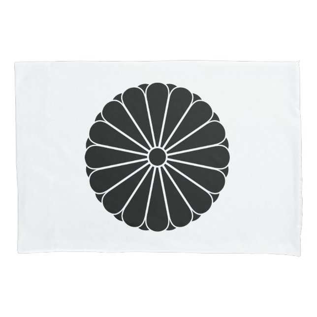 Sixteen-petaled Double Chrysanthemum Crest Pillowcase (Front)