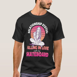 Skateboard Girl Retro Sunset Love Design T-Shirt