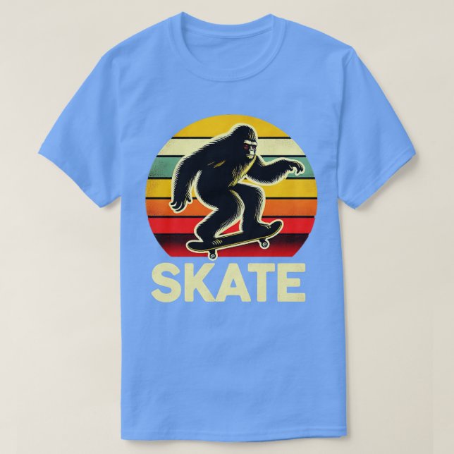 Skateboarder Retro Vintage Skateboarding T-Shirt (Design Front)