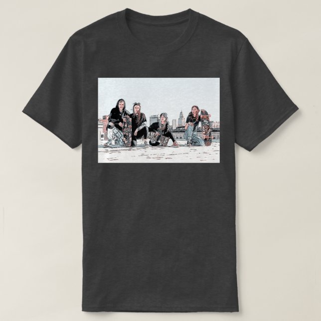 skater extreme stunt using skateboard in extreme o T-Shirt (Design Front)